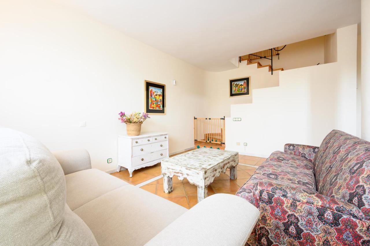 Villa Saguaro Malaga 알하우린데라토레 외부 사진