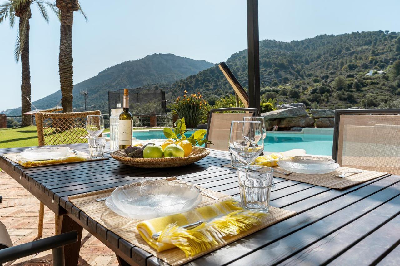 Villa Saguaro Malaga 알하우린데라토레 외부 사진